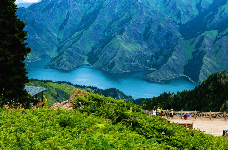 Heavenly Lake