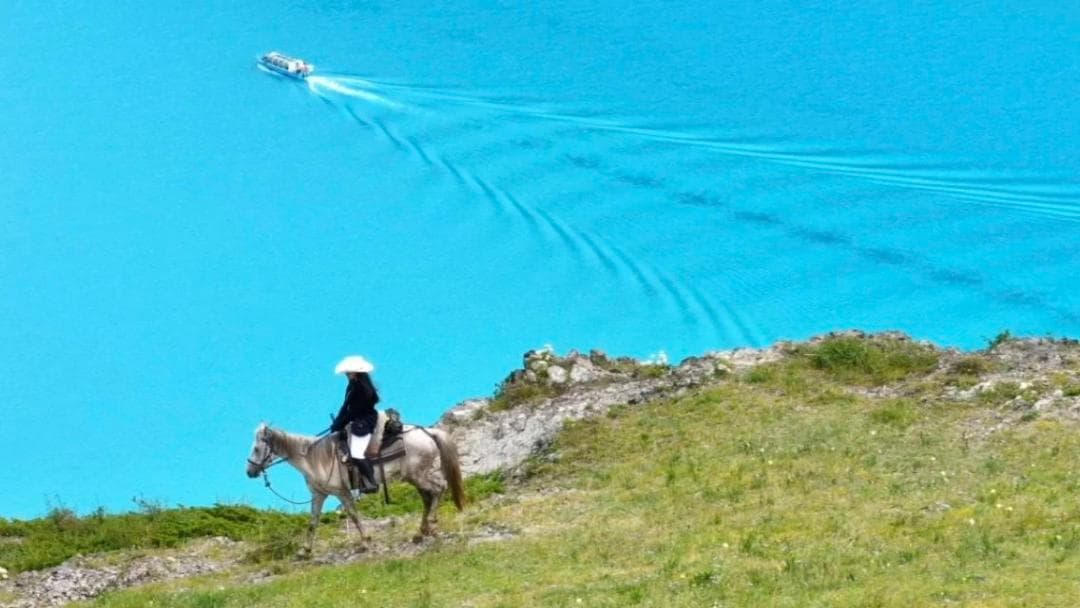 Jade Lake