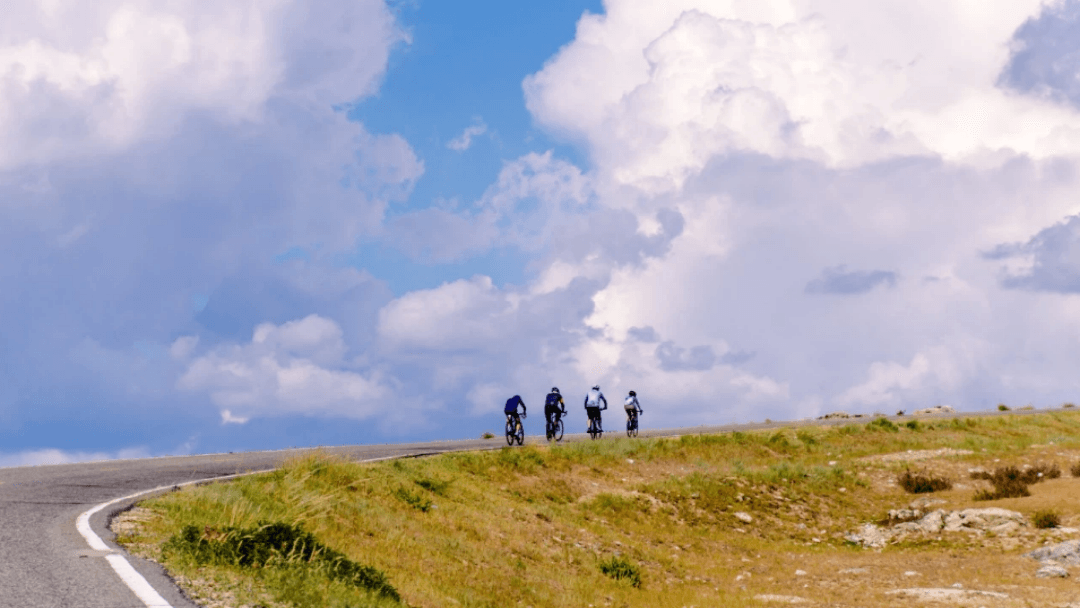 Altay Hemu Highway