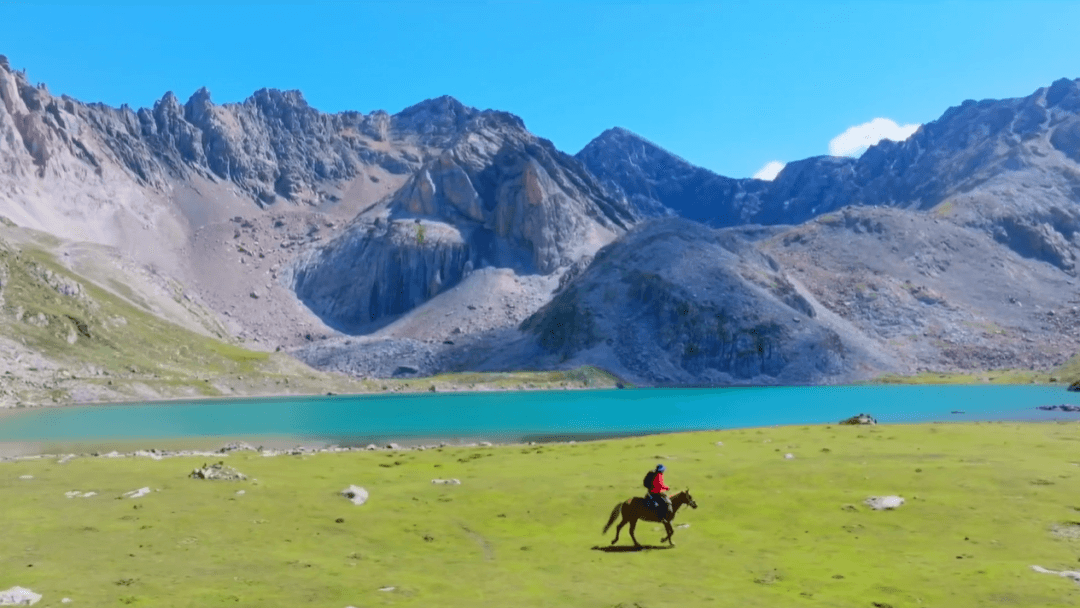 Little Paradise Lake
