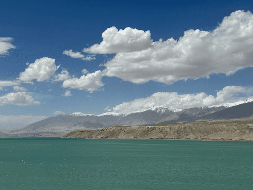 Karakul Lake
