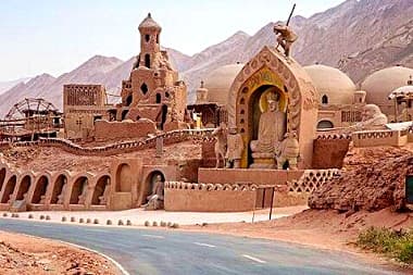 Bezeklik Grottoes