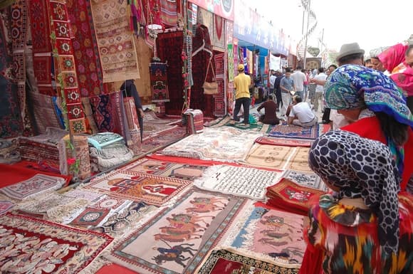 Turpan Minority Souvenir And Carpet Shop