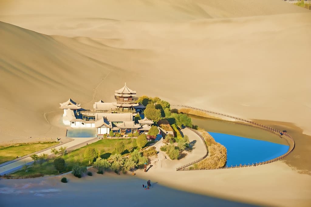 Echoing Sand Mountain