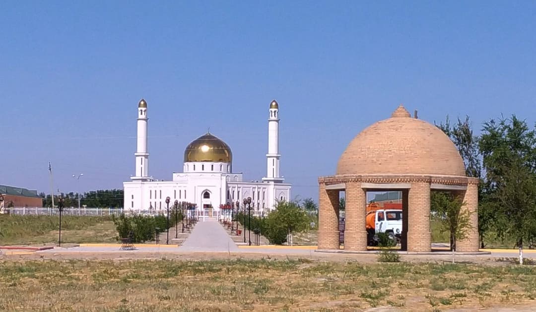 Arystan Bab Mausoleum