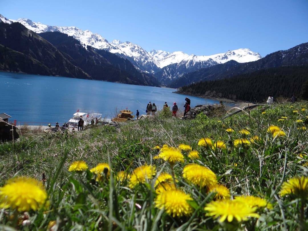 Hevenly Lake