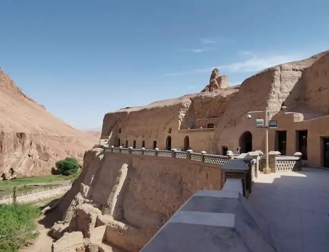Bazeklik Grottoes