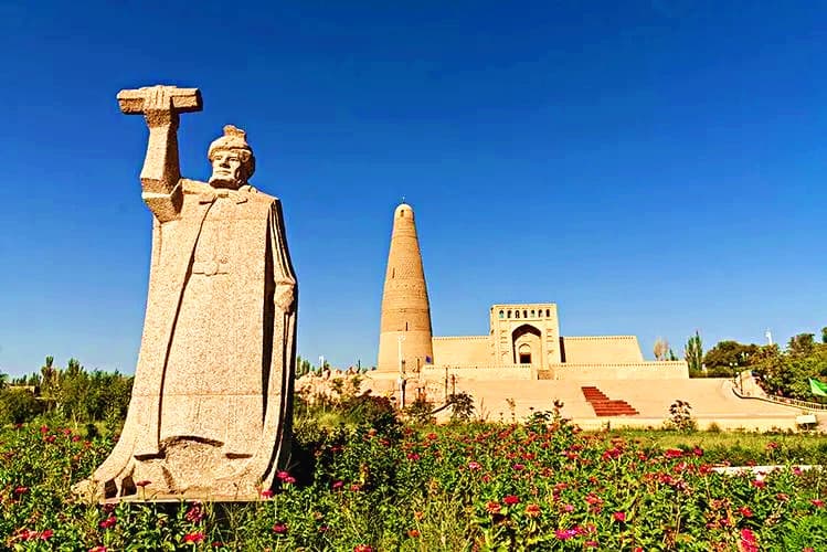 Sugong Minaret