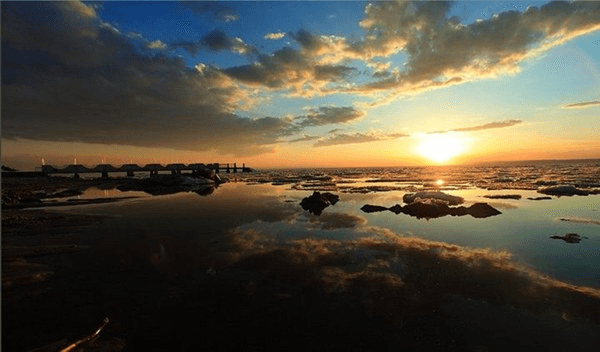 Ulungur Lake