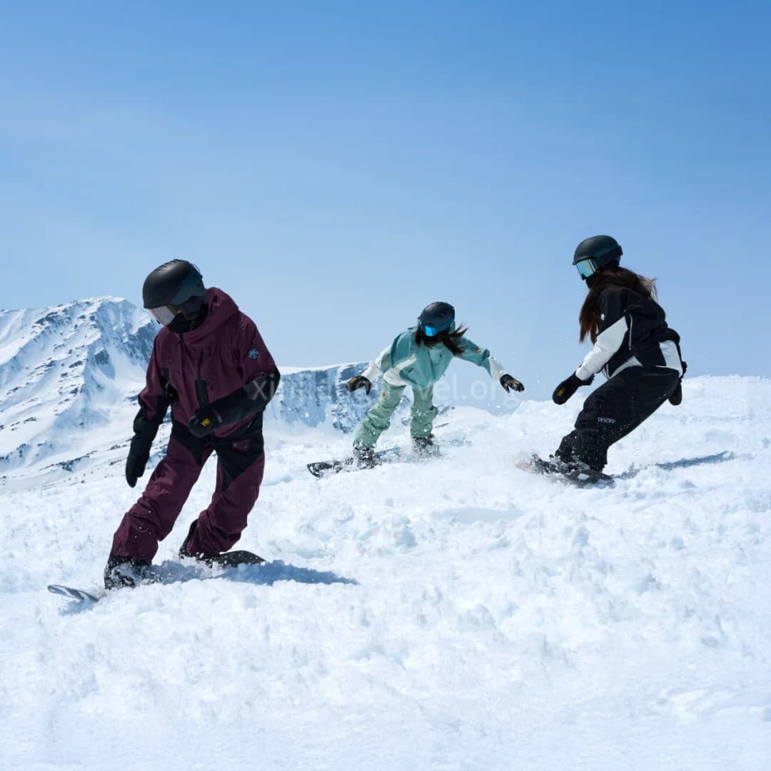 Skiing