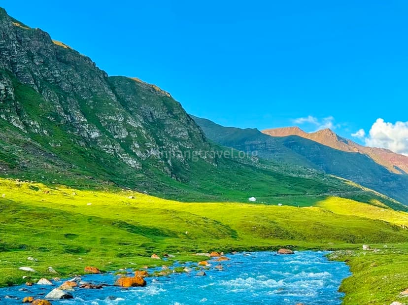 12-days-north-xinjiang-tour-01.jpg