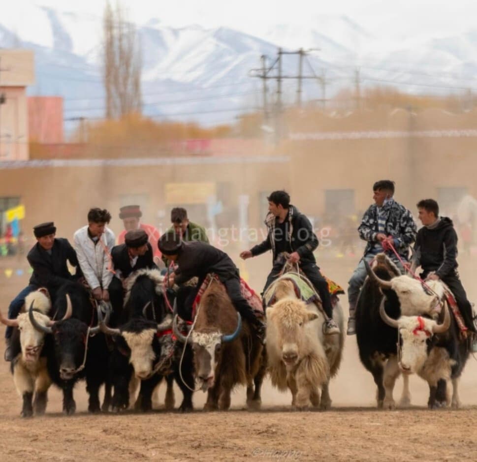 kyrgyz-and-tajik-01.jpg