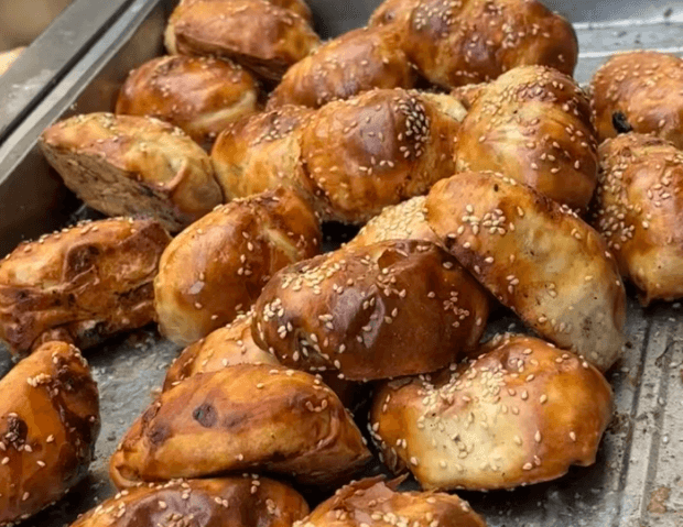 Xinjiang-samsa-2.png