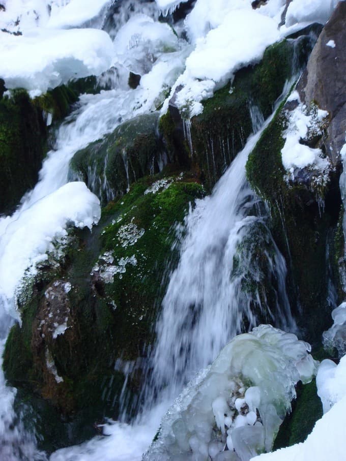 ice-heaven-lake.jpeg