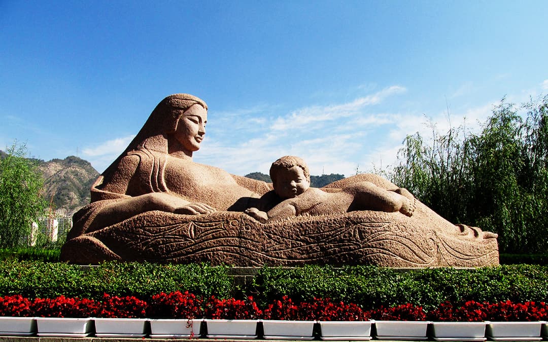 Yellow River's Mother Statue