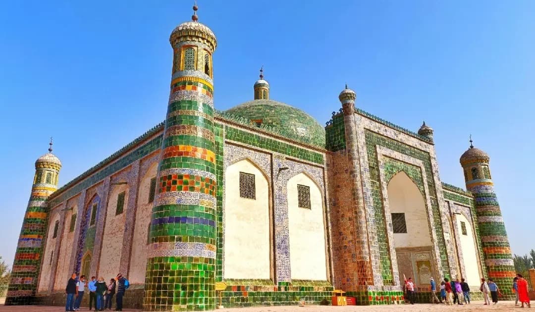Apakh Hoja Tomb