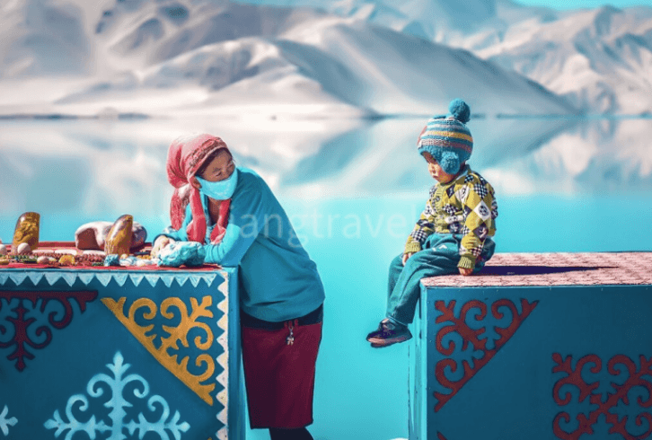 Karakul Lake 