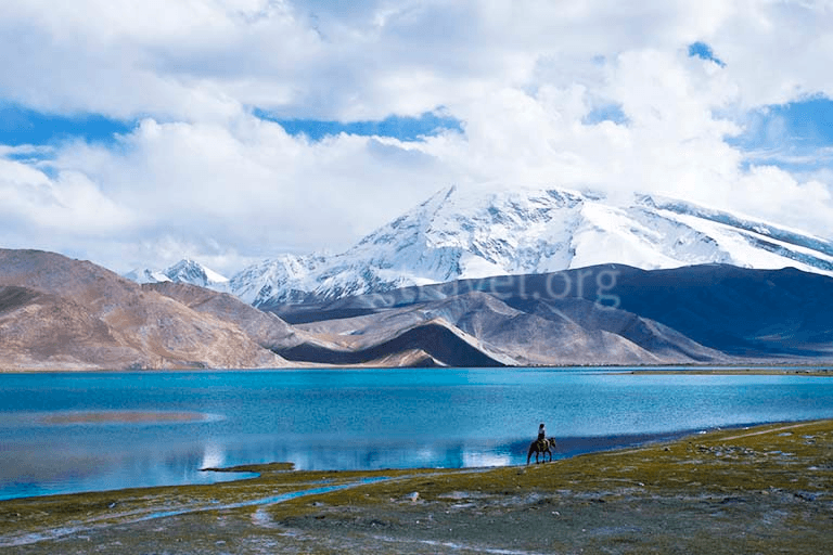 karakul lake 2