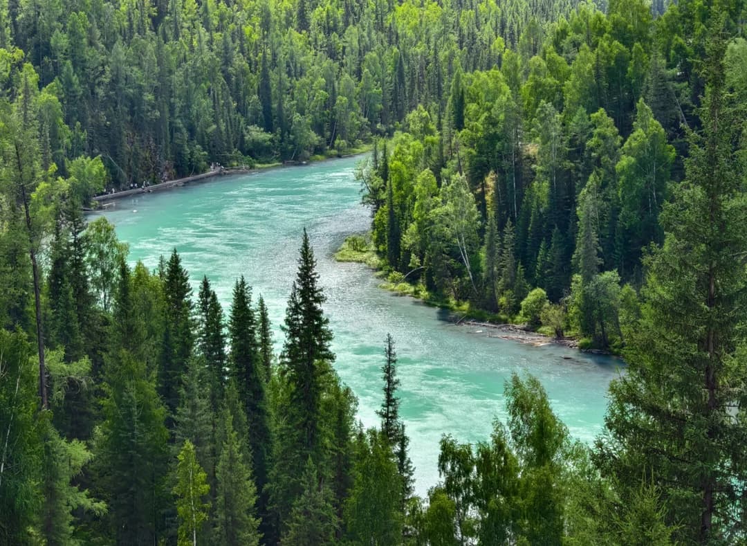 kanas-lake.jpg