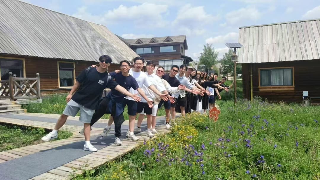 travelers-in-xinjiang.jpg