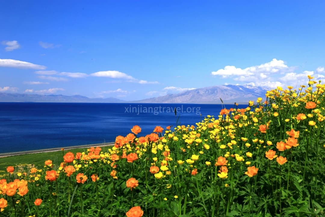 sayram-lake-02.jpg