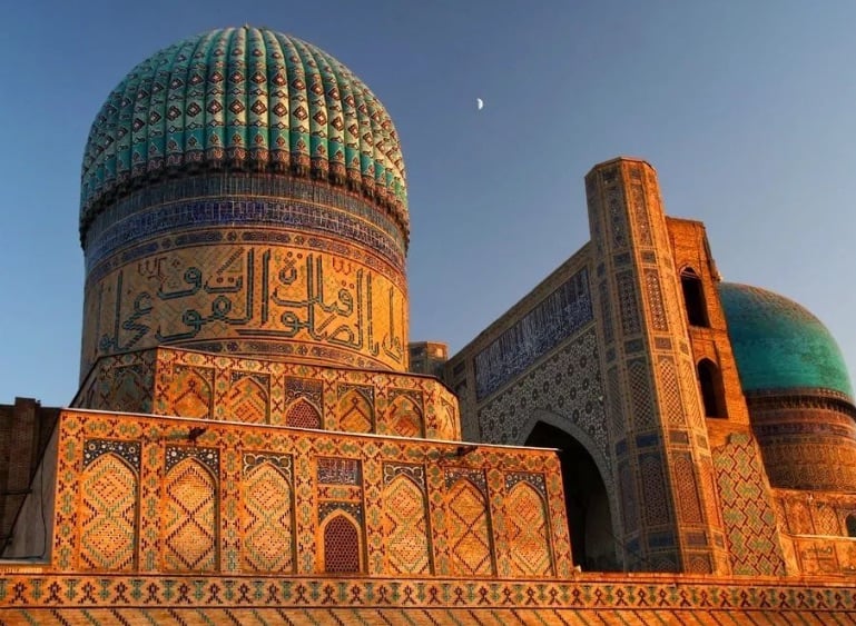 Bibi-khanum-mosque