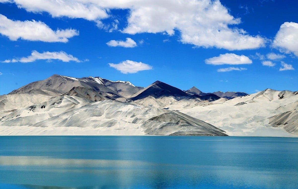 Baisha Lake