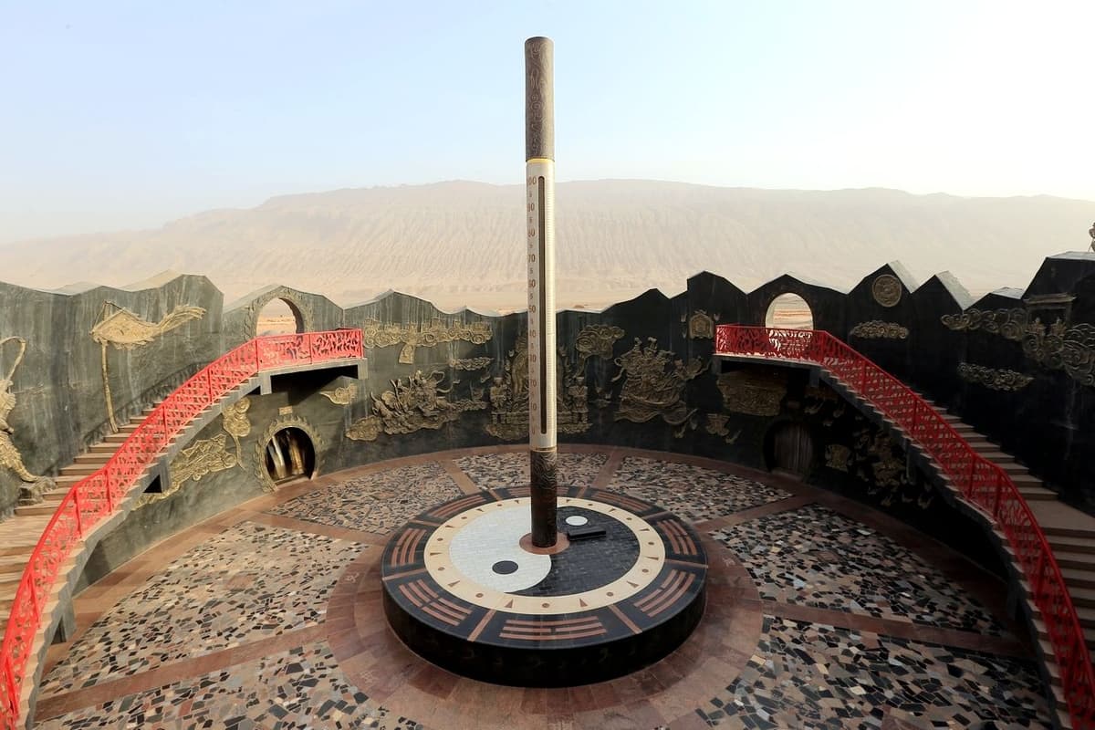 flaming mountains2.jpg flaming mountains2.jpg