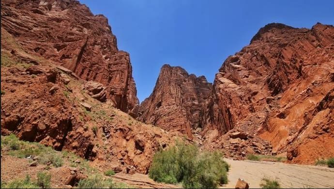 Tianshan mysterious Grand Canyon.jpg.jpg Tianshan mysterious Grand Canyon.jpg.jpg
