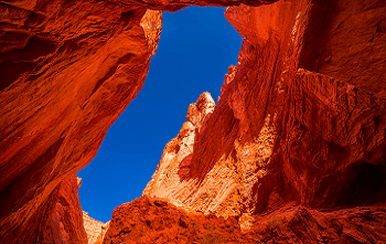 Tianshan Grand-Canyon.jpg Tianshan Grand-Canyon.jpg