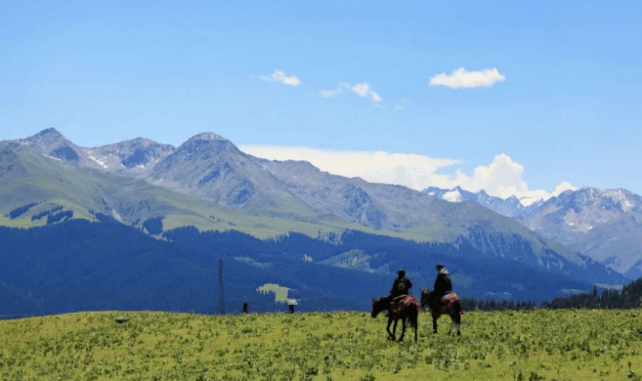 6-daysili-horsebacktravel-to-zhaosu-grassland 6-daysili-horsebacktravel-to-zhaosu-grassland