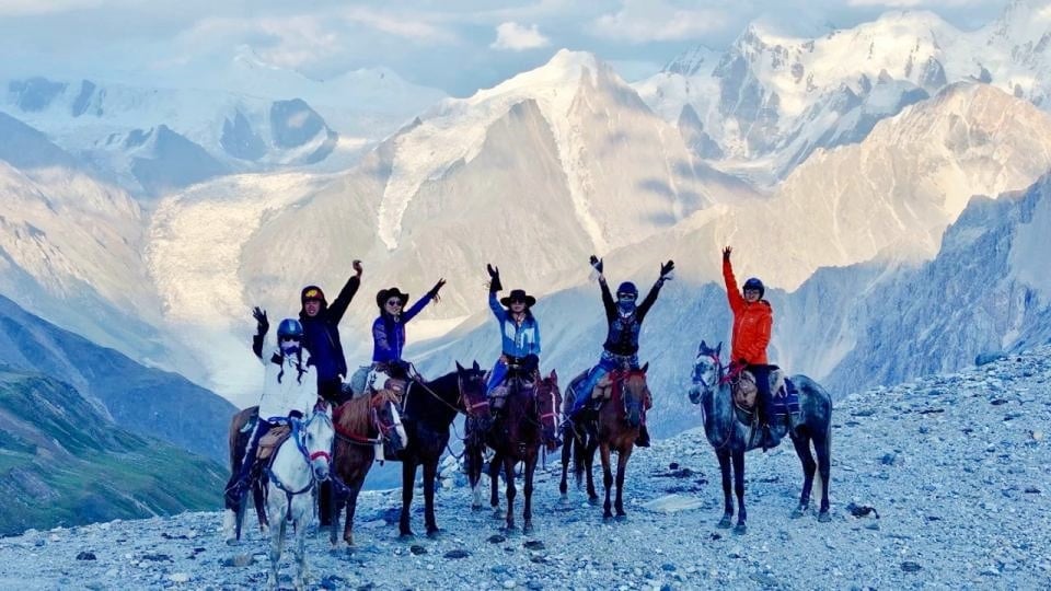 7-days-xinjiang-xiata-ancient-trail-horseback-riding-tour 7-days-xinjiang-xiata-ancient-trail-horseback-riding-tour