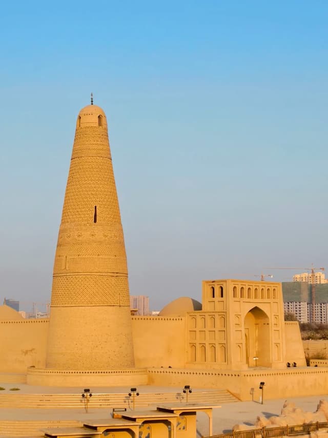 sugong-minaret-turpan.jpg sugong-minaret-turpan.jpg