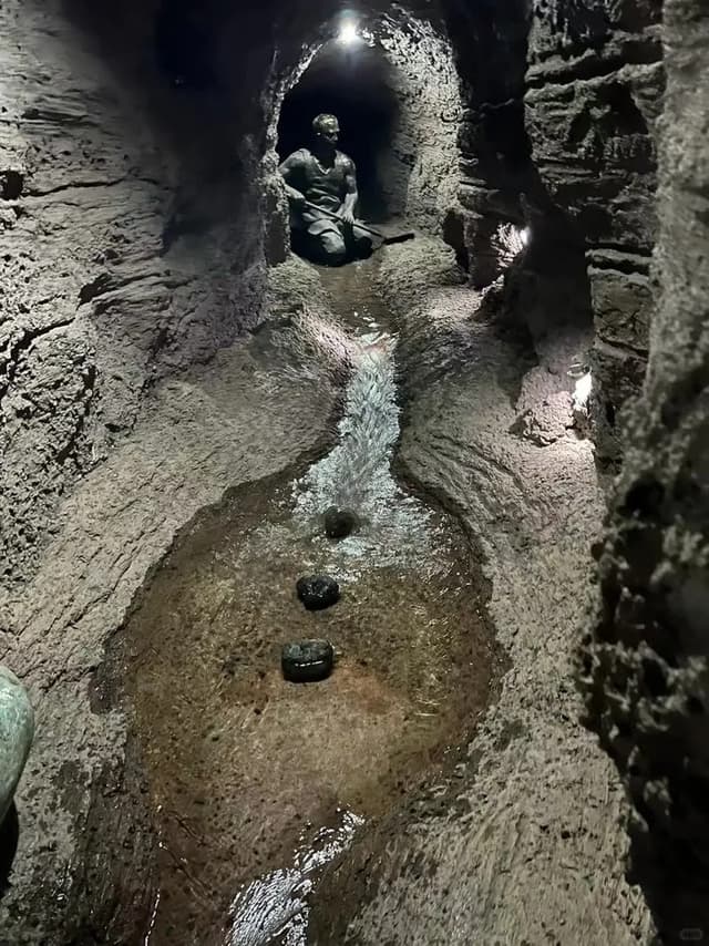 karez-well-system-turpan.jpg karez-well-system-turpan.jpg
