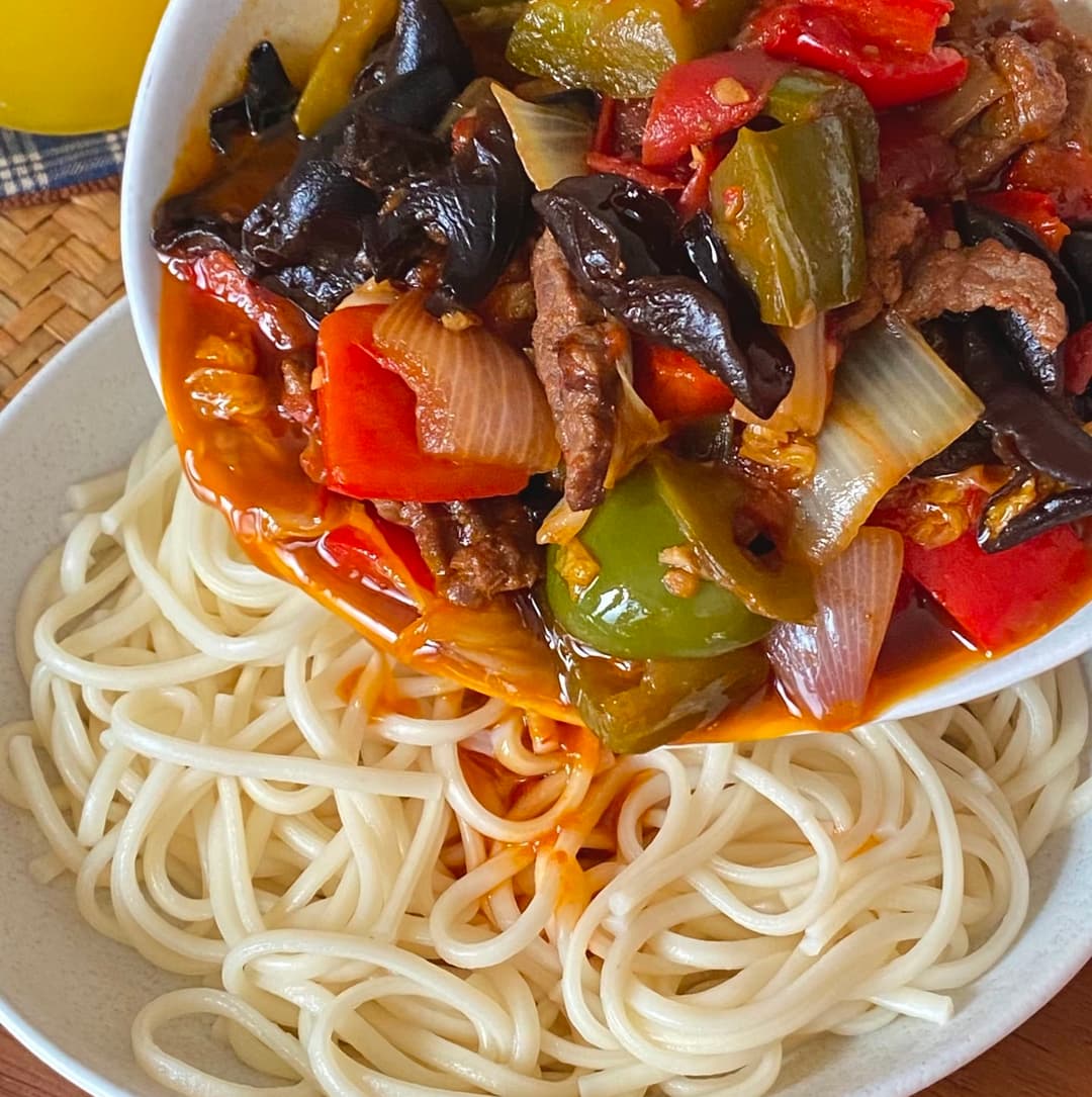Xinijiang Noodles.jpg Xinijiang Noodles.jpg