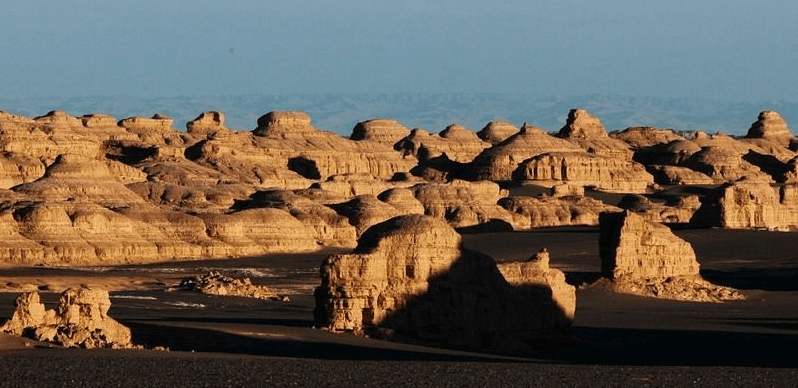 wind-carvings-in-xinjiang.jpg wind-carvings-in-xinjiang.jpg
