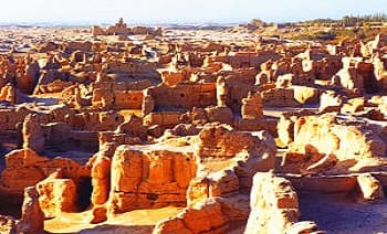 Loulan Ancient City.jpg Loulan Ancient City.jpg