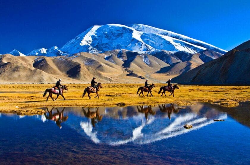 karakul Lake-1 karakul Lake-1