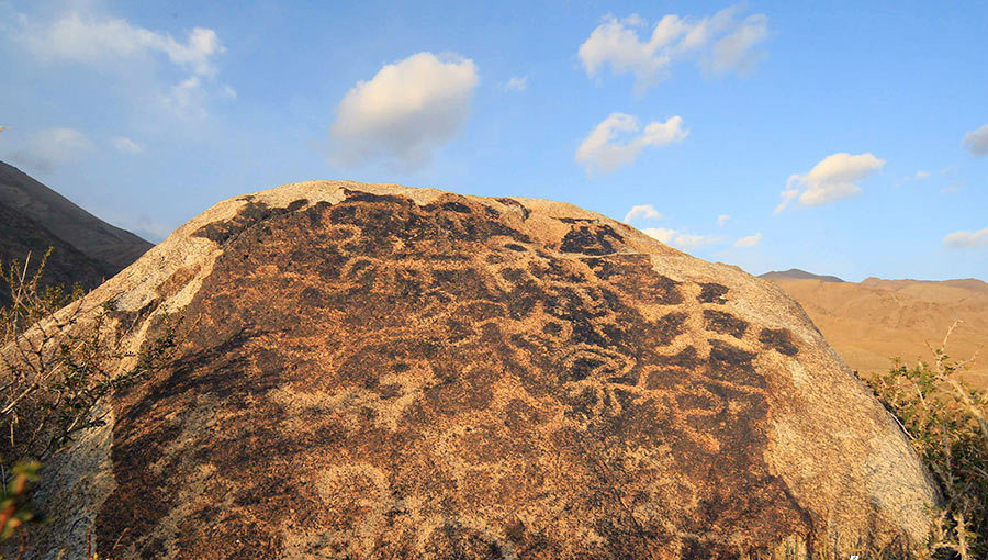 Rock Carvings in Hami