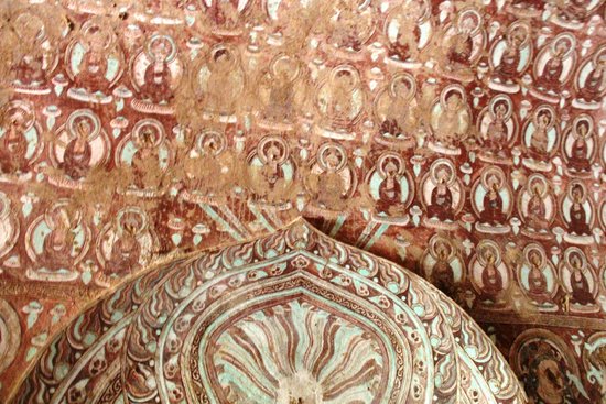 Toyok-Caves-1