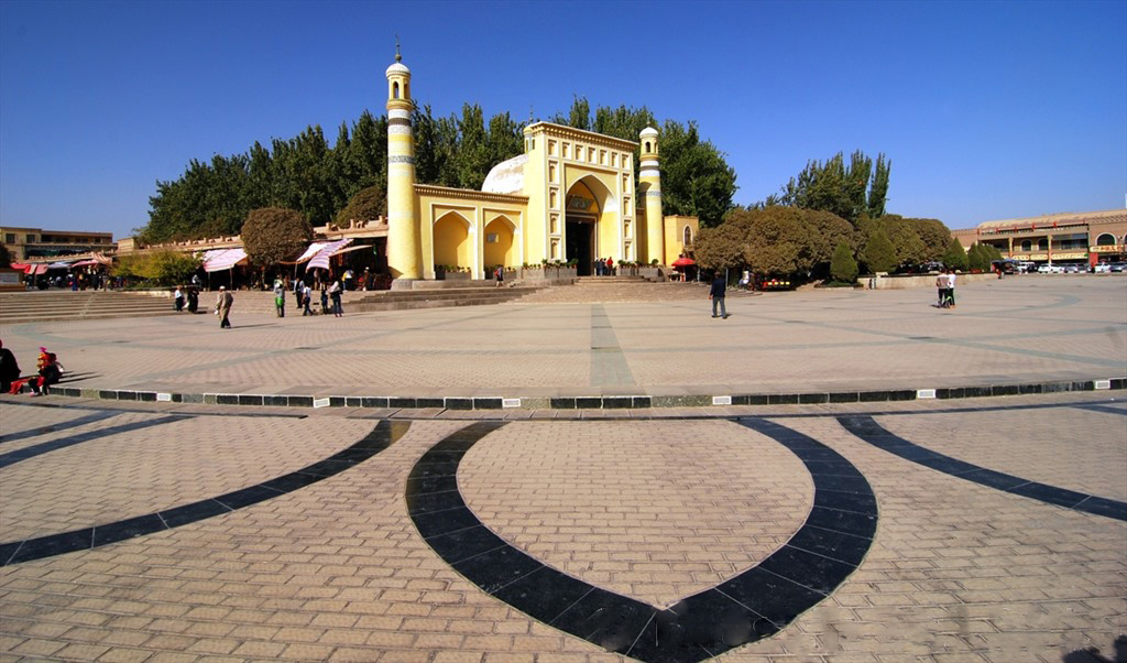 Idkah-Mosque-2