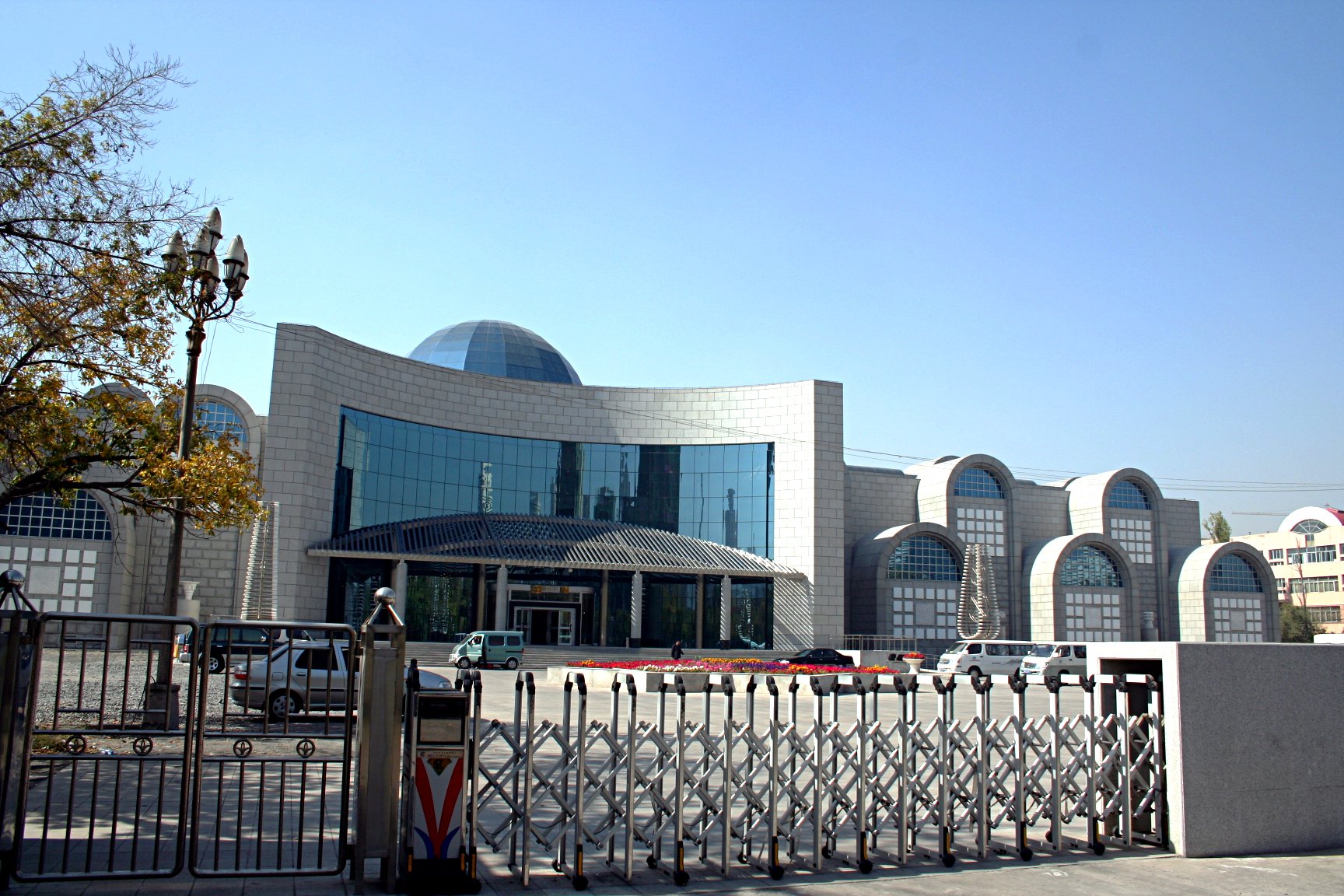 Xinjiang-Museum-1